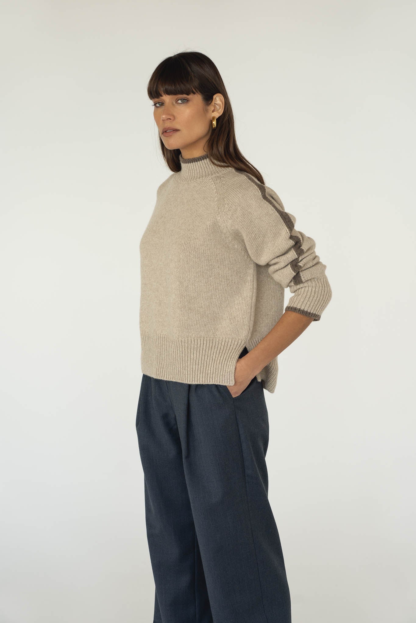 Agnes Beige Sweater - Näz - Sustainable Fashion Made in Portugal