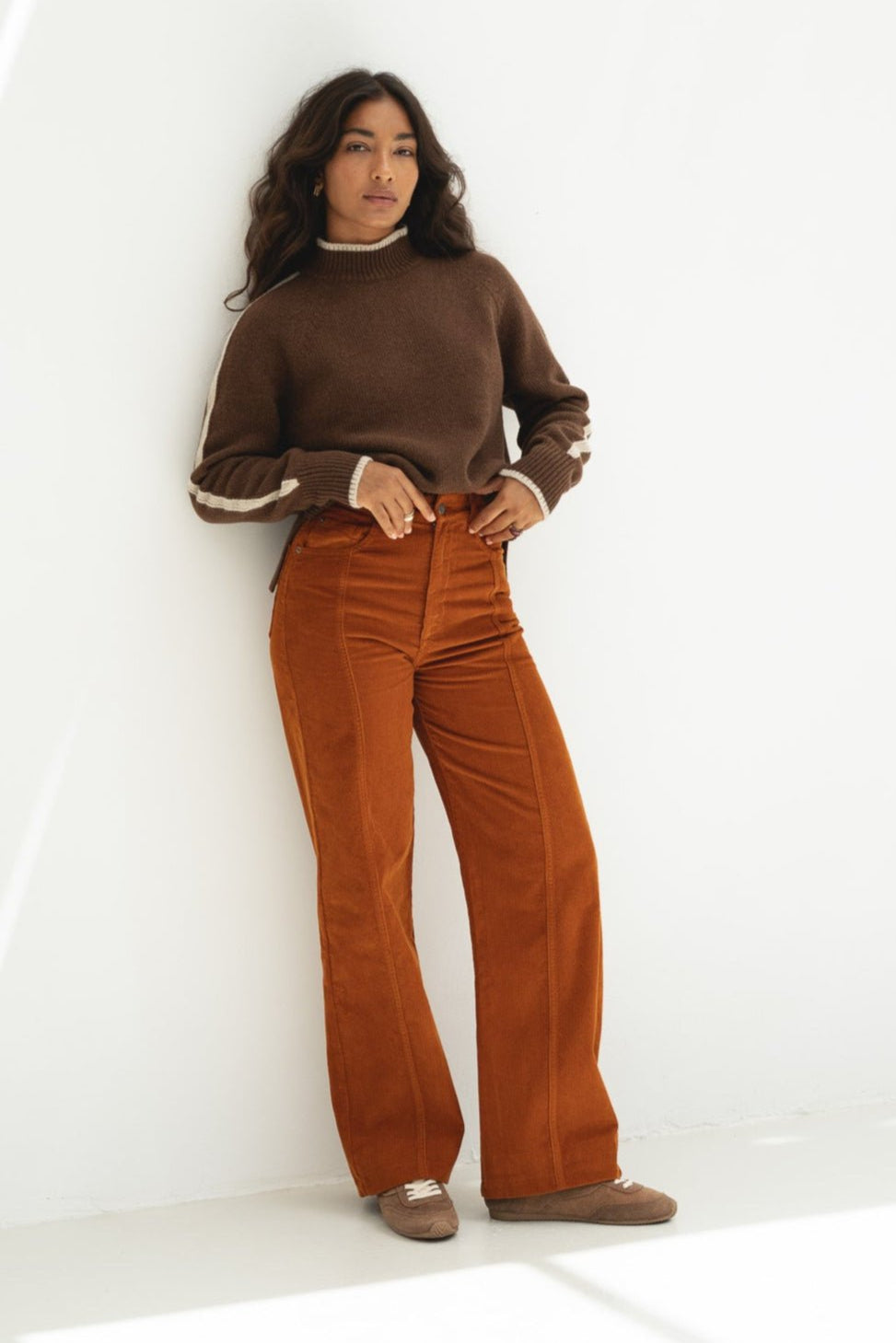 Elsa Orange Corduroy Trousers - Näz - Sustainable Fashion Made in Portugal