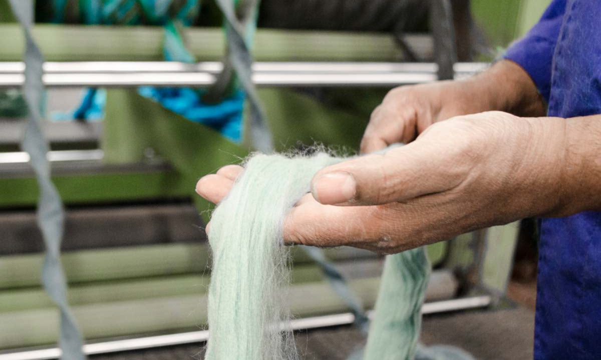 Meet our partners, local producers form Portugal. High quality garments made with sustainable materials.