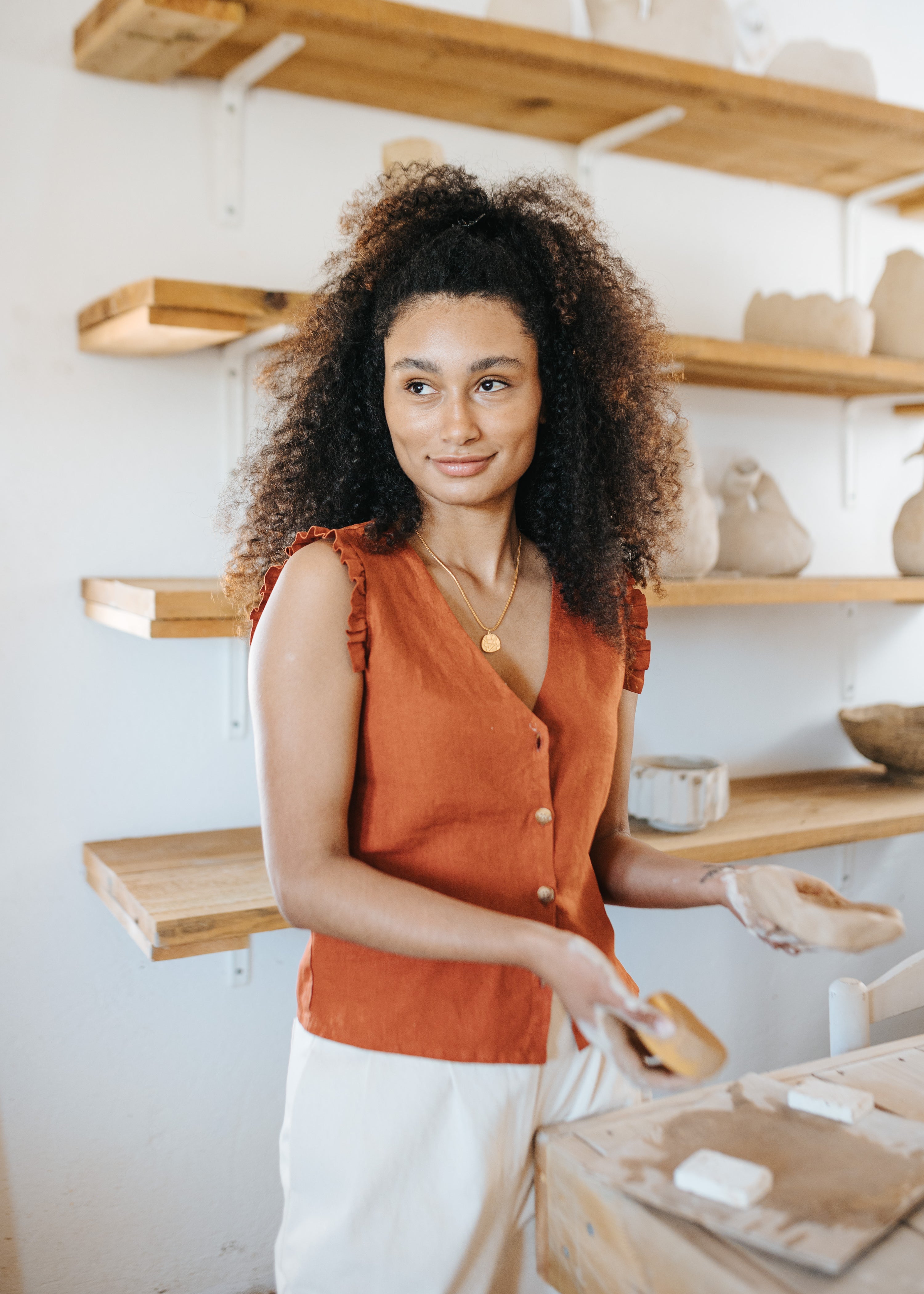 Bella Linen Blouse