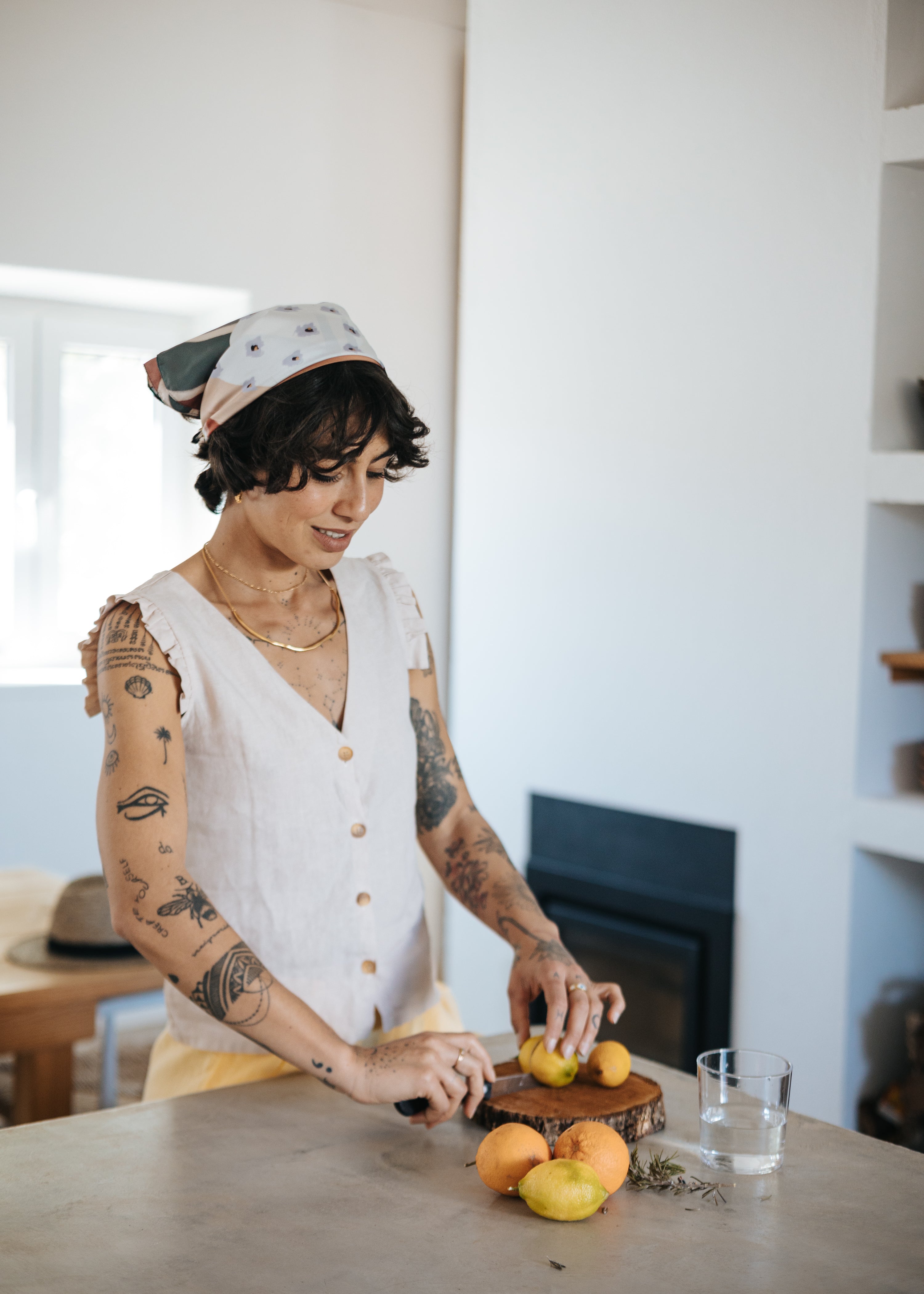 Bella Linen Blouse
