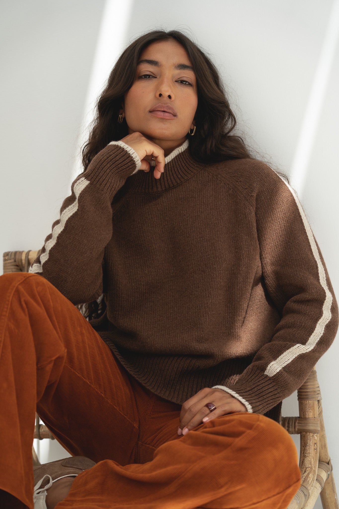 Agnes Brown Sweater - Näz - Sustainable Fashion Made in Portugal