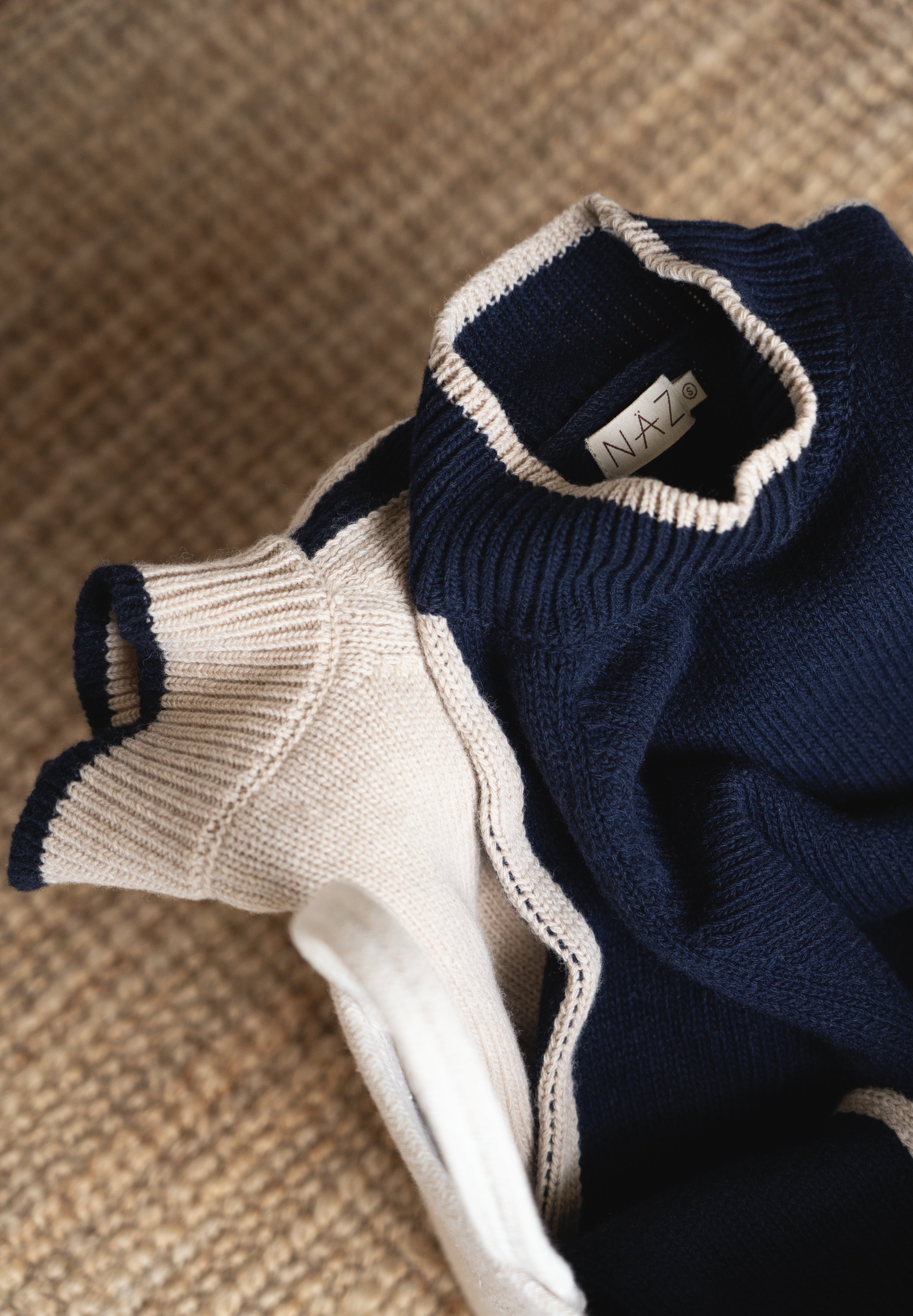 Agnes Navy Sweater - Näz-Sustainable Fashion Made in Portugal