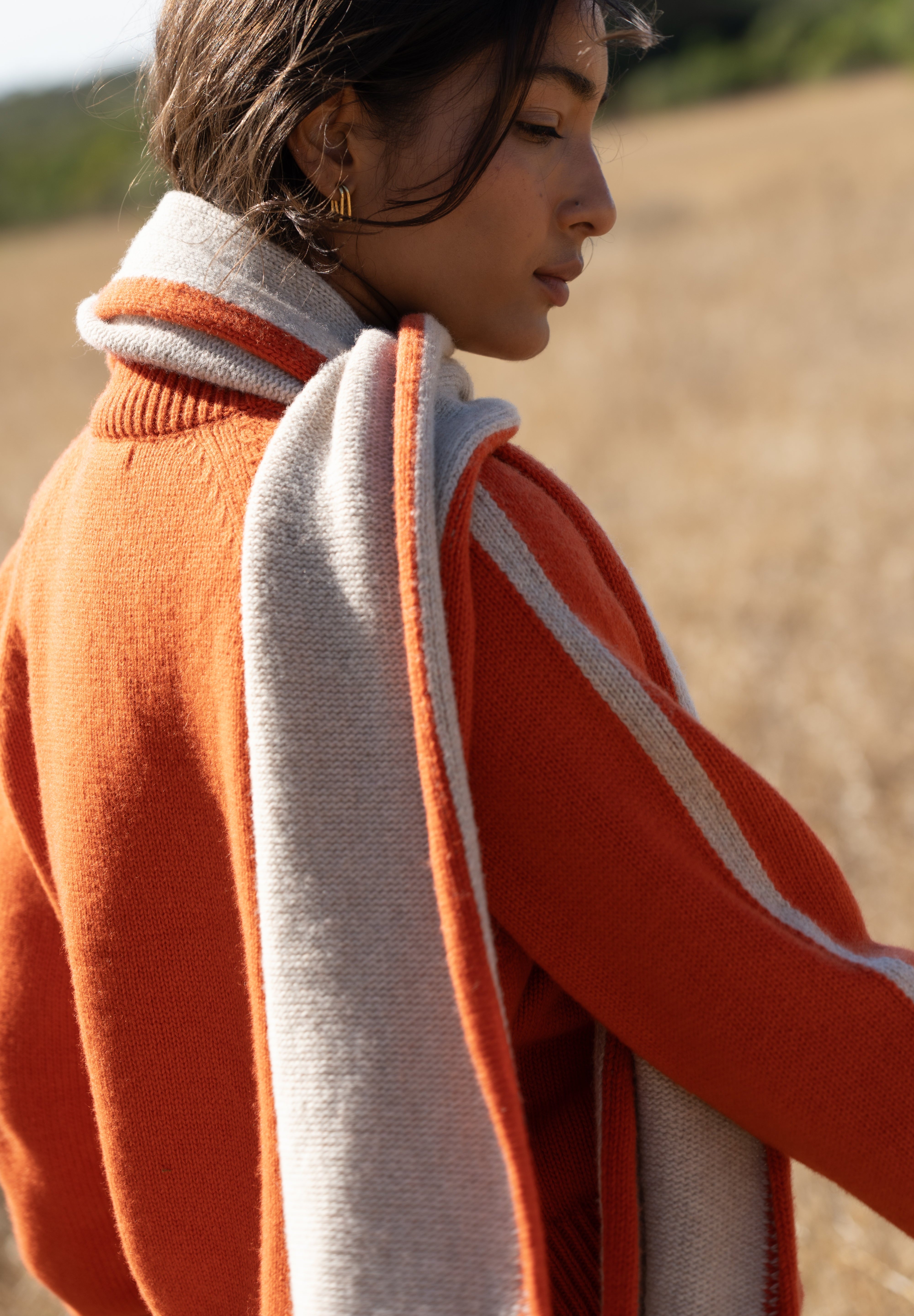 Agnes Orange Sweater - Näz - Sustainable Fashion Made in Portugal