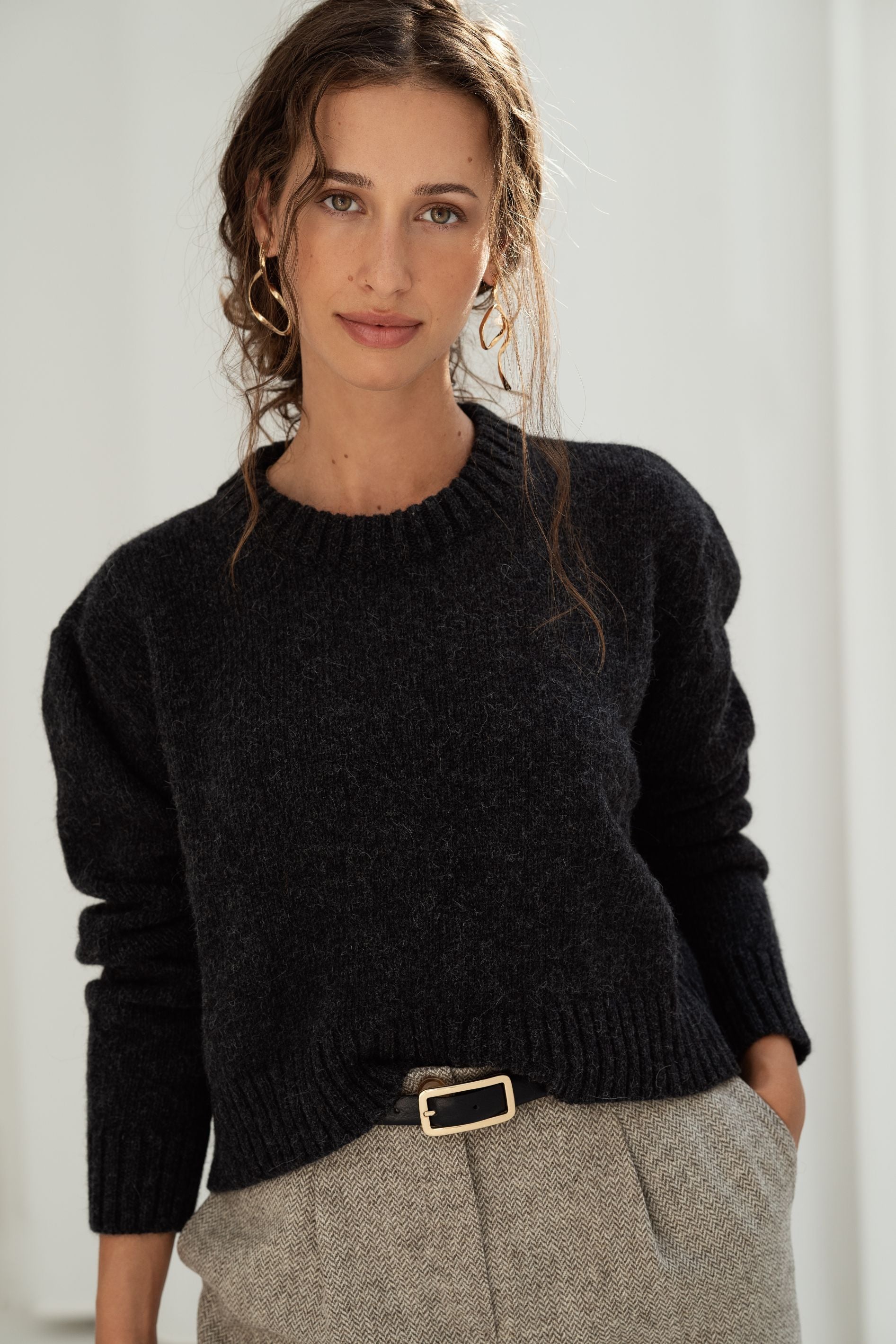 Claudia Black Recycled Jumper - Näz - Sustainable Fashion Made in Portugal
