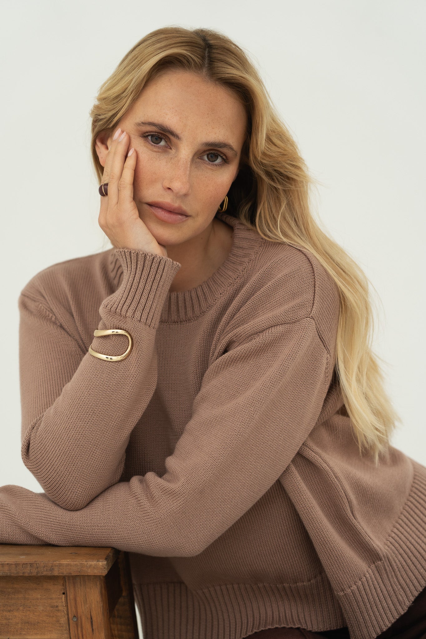 Claudia Mocha Cotton Crewneck - Näz-Sustainable Fashion Made in Portugal