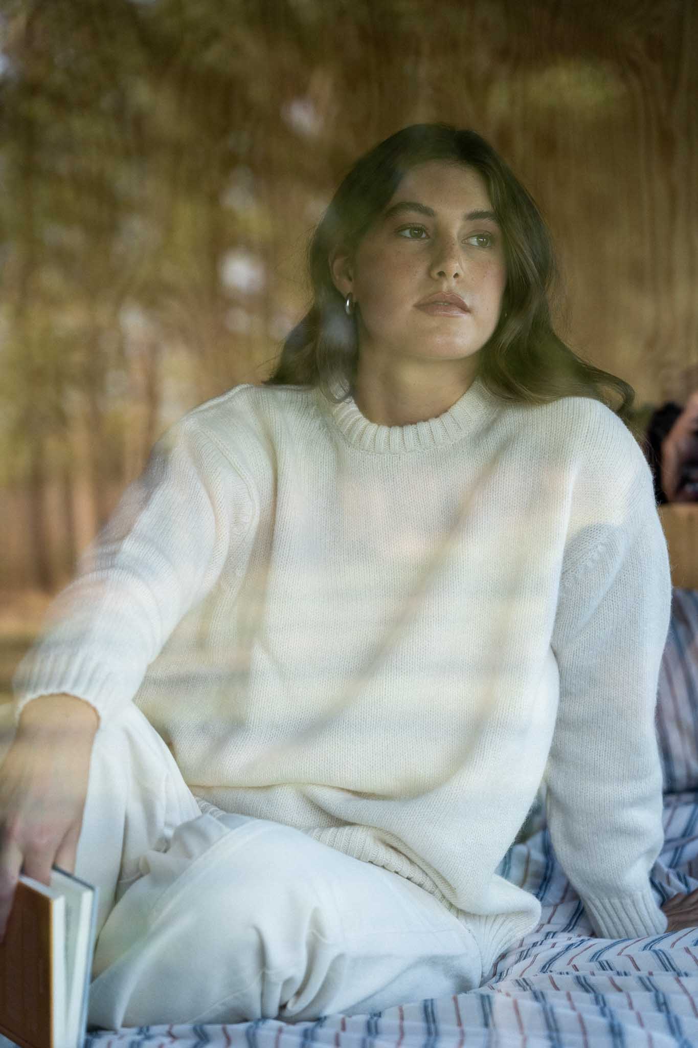 Claudia White Alpaca Crewneck - Näz-Sustainable Fashion Made in Portugal