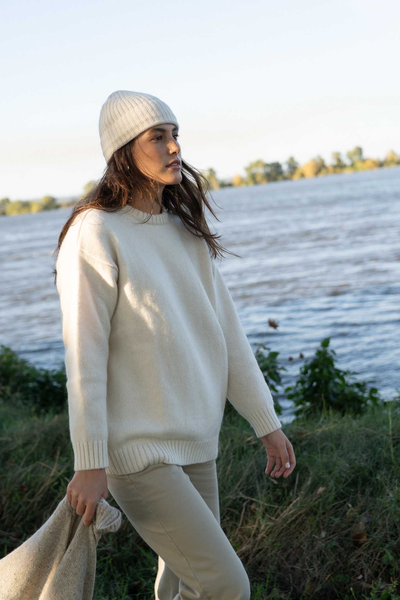 Claudia White Alpaca Jumper - Näz-Sustainable Fashion Made in Portugal