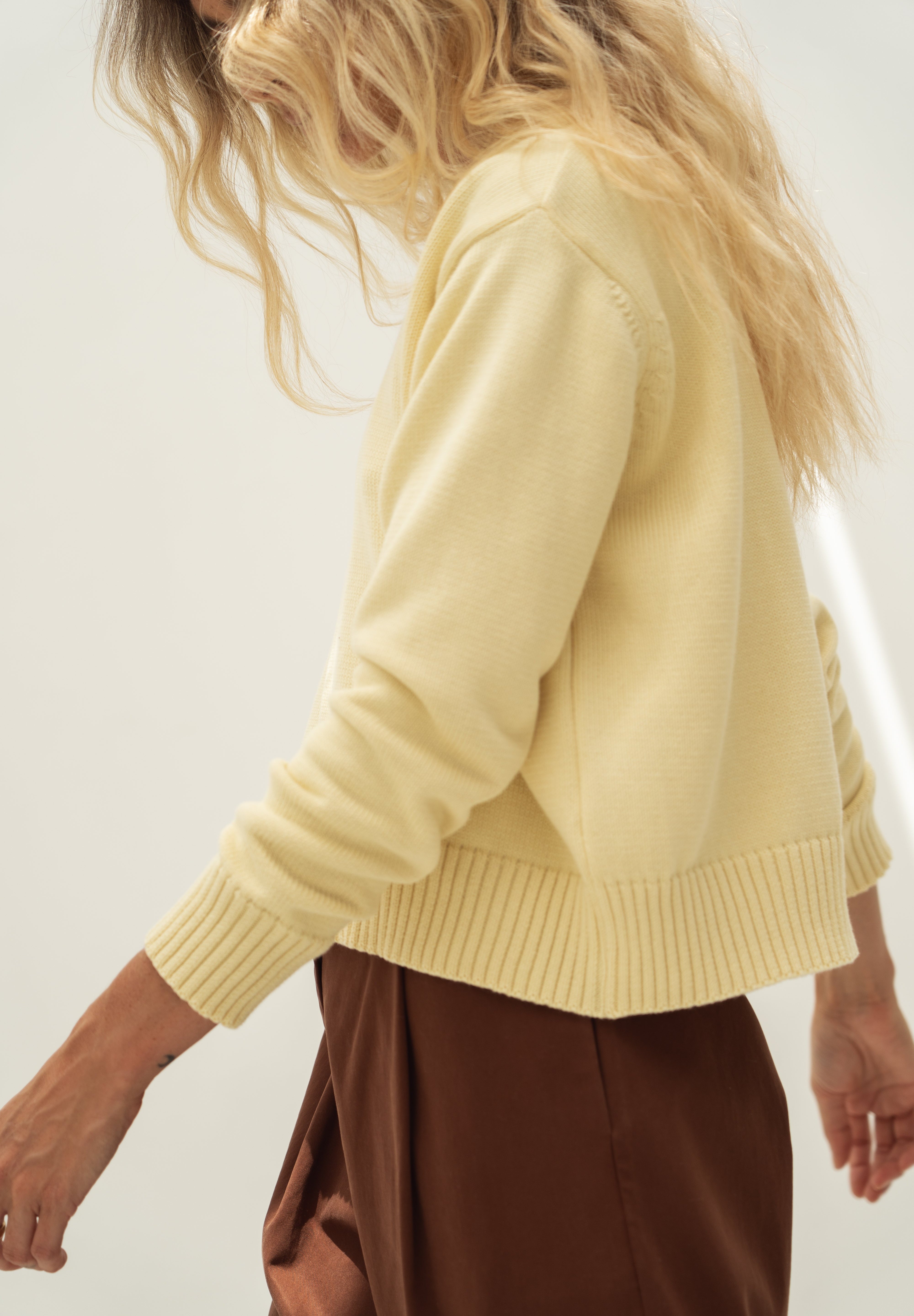 Claudia Yellow Cotton Sweater - Näz - Sustainable Fashion Made in Portugal