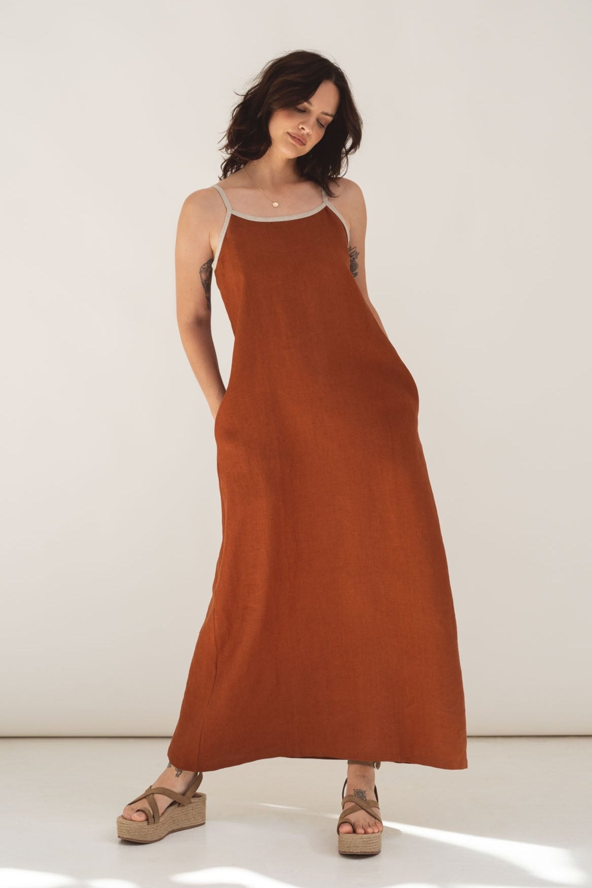 Eline Terracota Linen Dress - Näz - Sustainable Fashion Made in Portugal