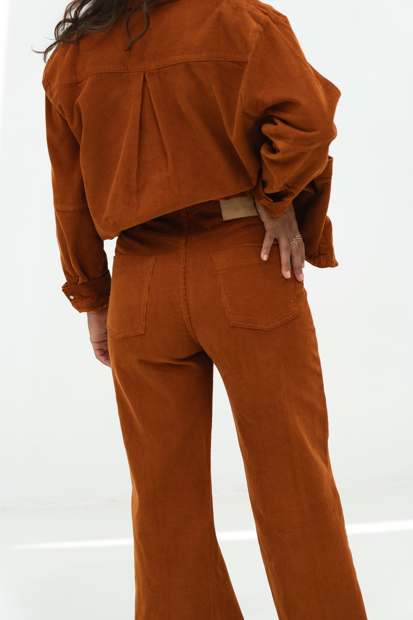 Elsa Orange Corduroy Trousers - Näz - Sustainable Fashion Made in Portugal