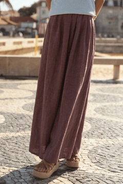 Freya Eggplant Linen Skirt - Näz - Sustainable Fashion Made in Portugal
