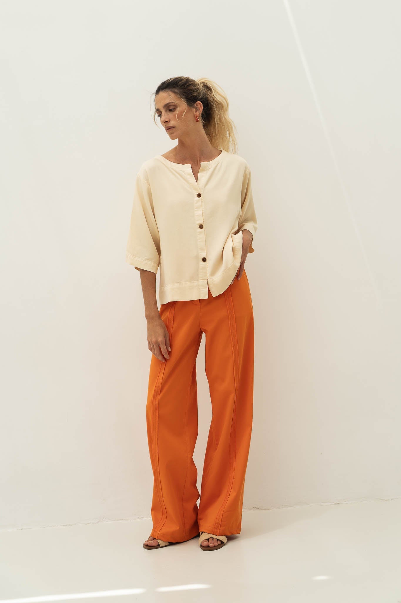 Mara Orange Frilled Trousers - Näz - Sustainable Fashion Made in Portugal