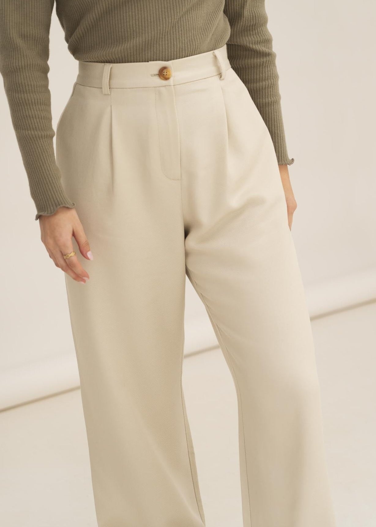 NAZ Mara Trousers in White. Made with 100% Tencel. Produced ethically in Portugal.