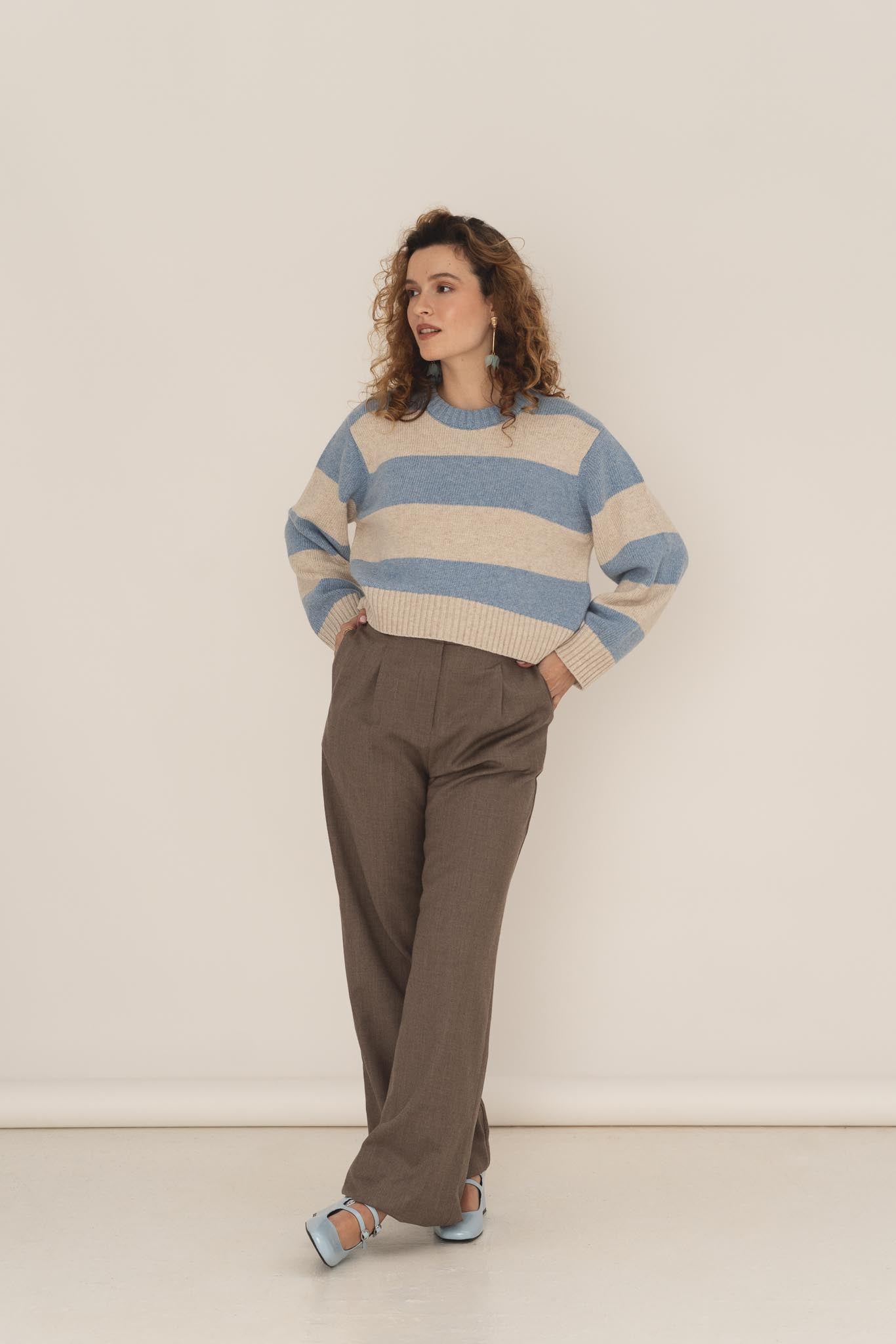 NAZ Mara Wool Trousers in Beige. Made with 100% wool. Produced ethically in Portugal.