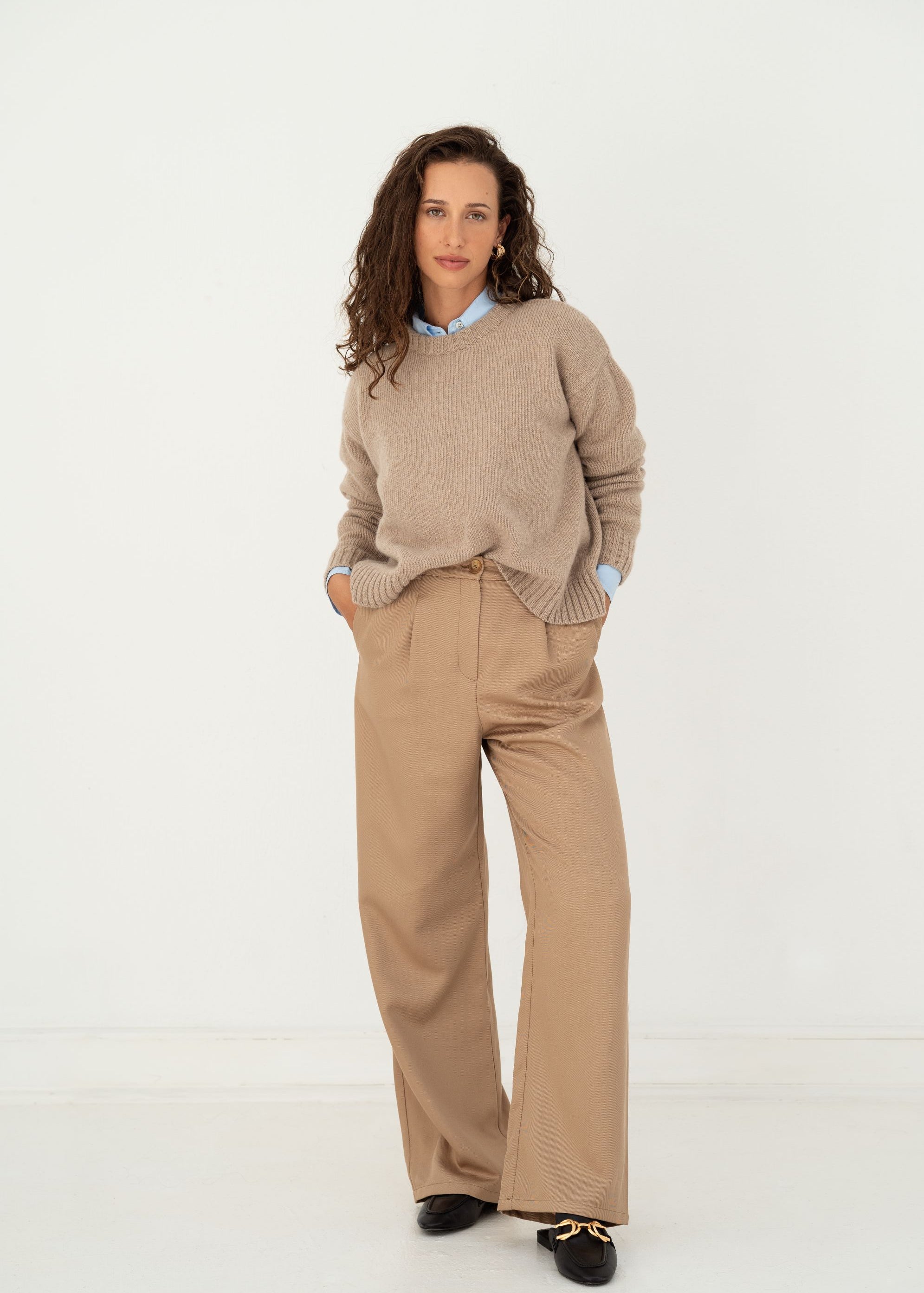 Naz women's ailored trousers made from 100% tencel with zip-fastening and button in beige 