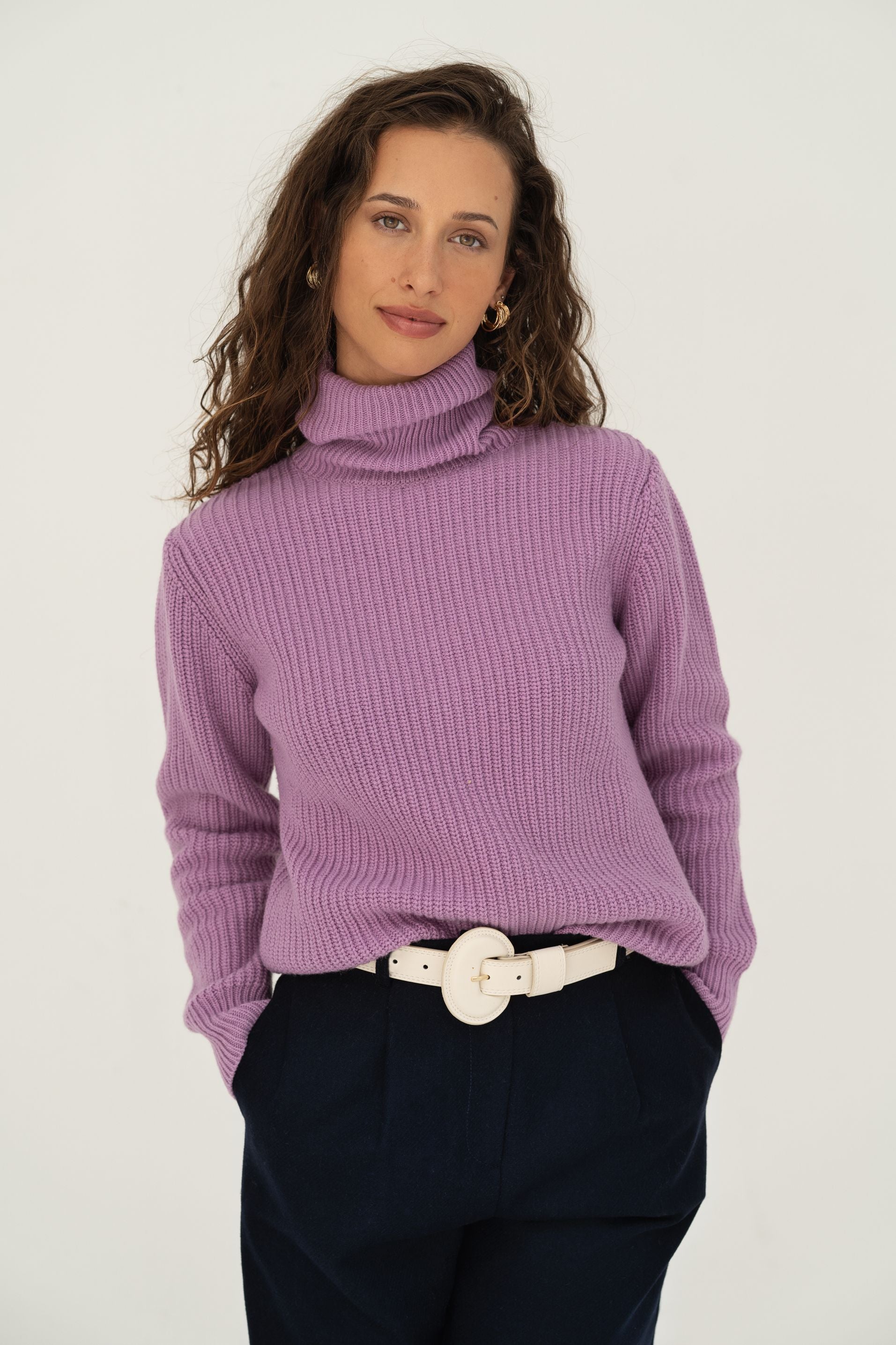 Naz women's sustainable turtleneck made from 100% recycled fibers in lilac. Made in Portugal.