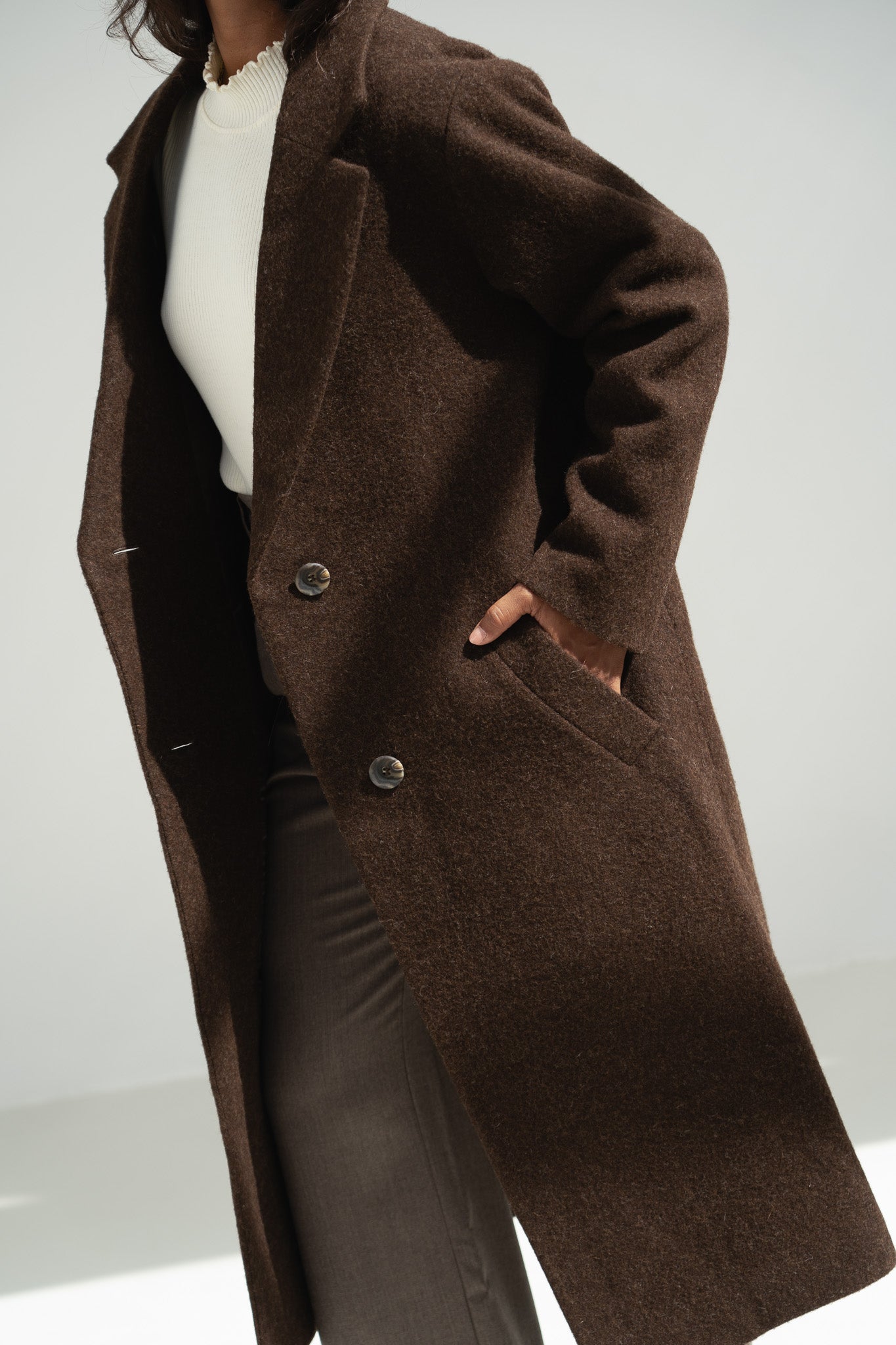Sustainable Wool Women Overcoat – Näz