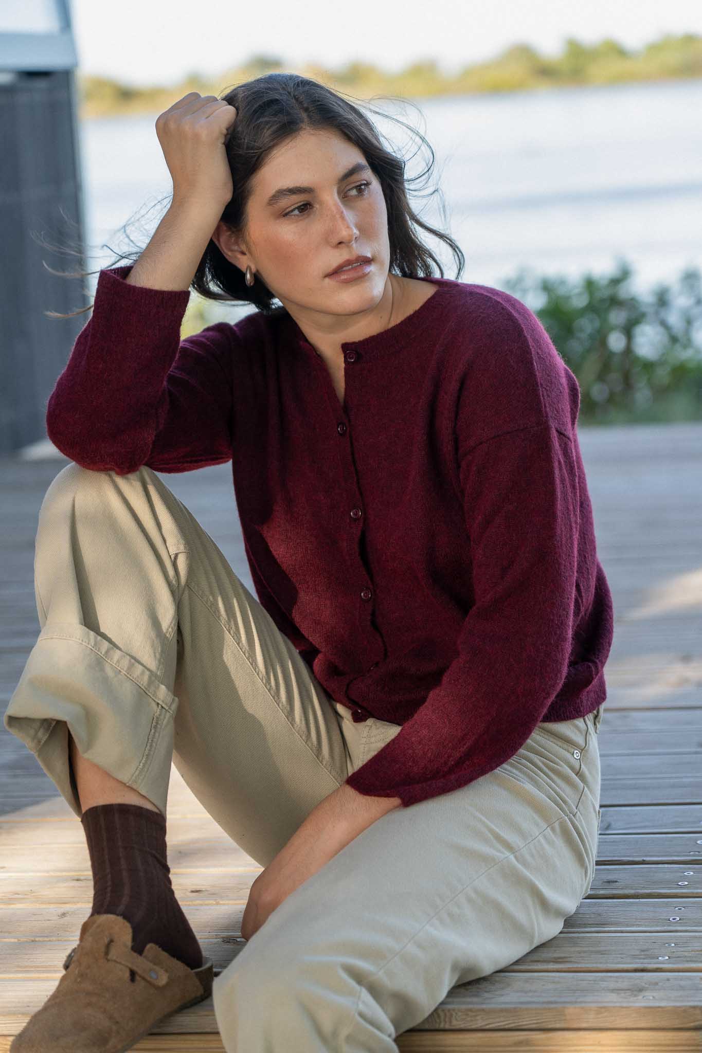 Vicky Bordeaux Alpaca Cardigan - Näz-Sustainable Fashion Made in Portugal