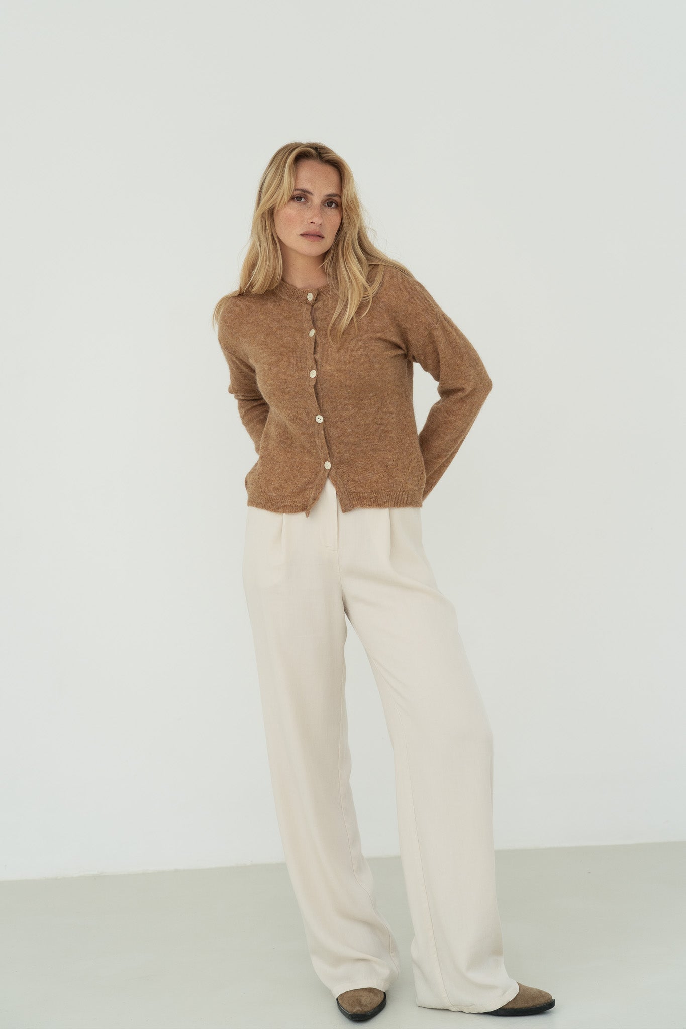 Vicky Camel Alpaca Cardigan - Näz-Sustainable Fashion Made in Portugal