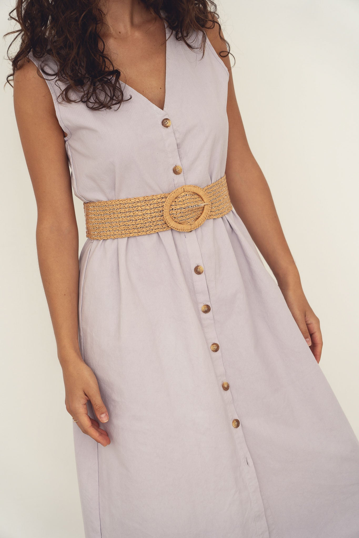women deadstock cotton v-neckline buttoned front sleeveless lilac summer dress 