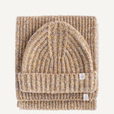 Warm and sustainable: Naz women's beanies and scarf set made from recycled wool in yellow.